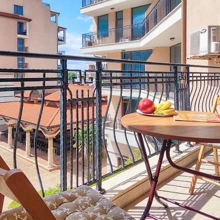 Appartement Karolina Vacation *